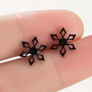Ornate Snowflake Black Stud Earrings